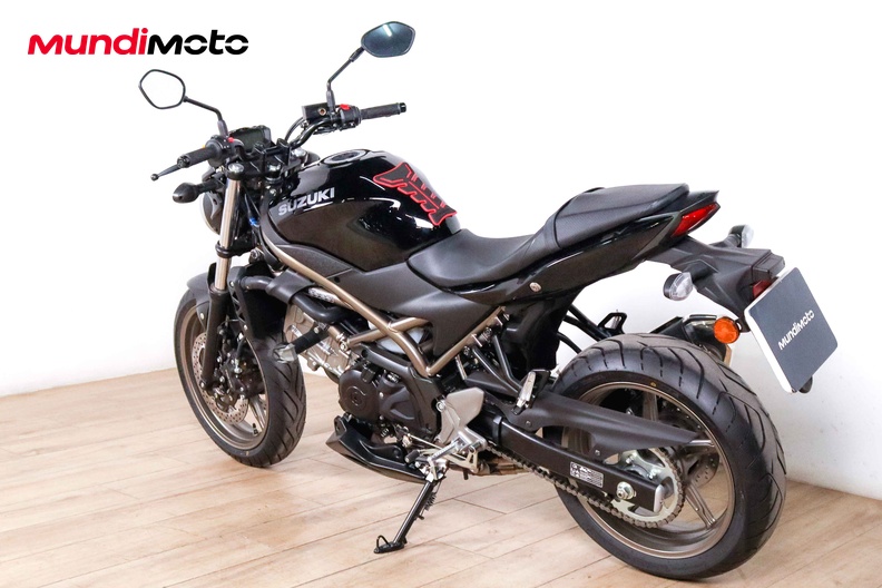 Motorbike image 6