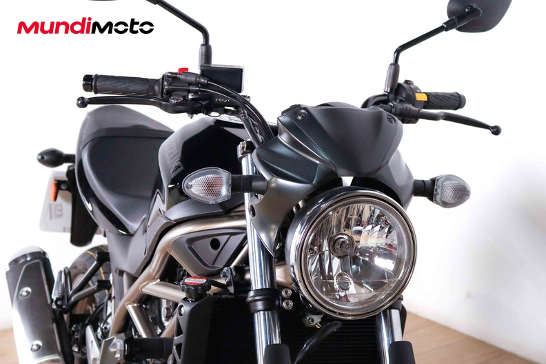 Motorbike image 4