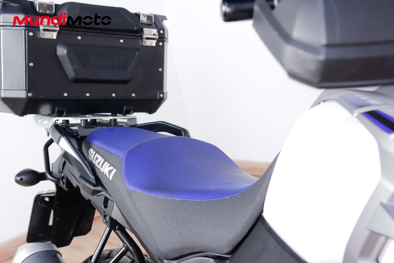 Motorbike image 13