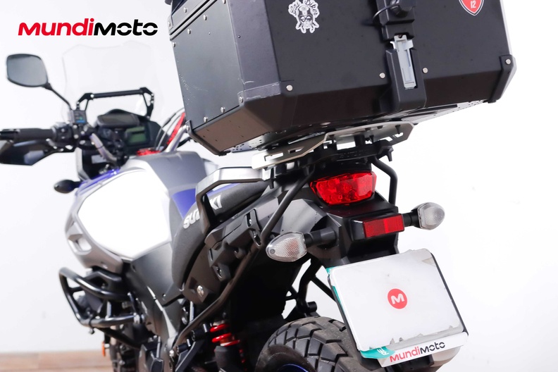 Motorbike image 9