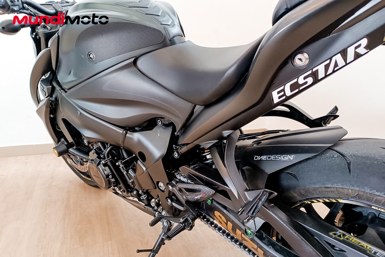 Motorbike image 8