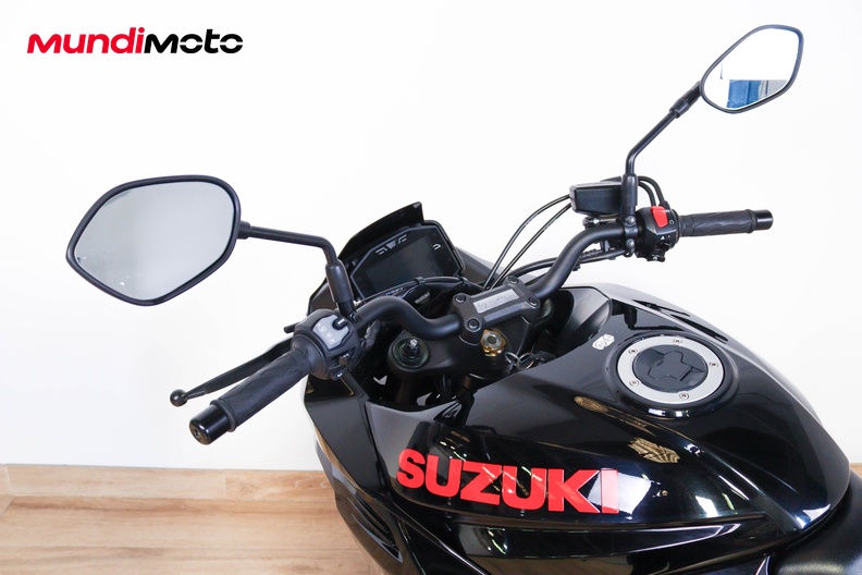 Motorbike image 10
