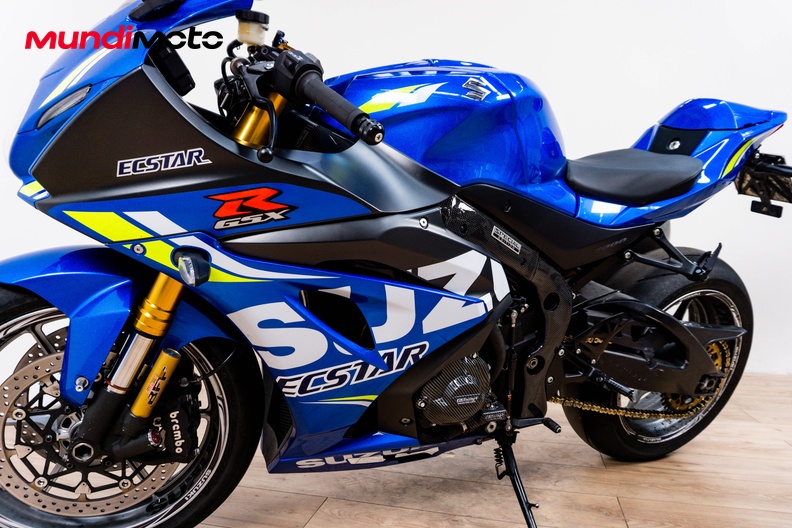 Motorbike image 9