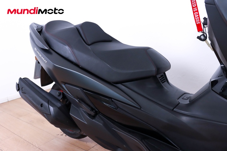 Motorbike image 13
