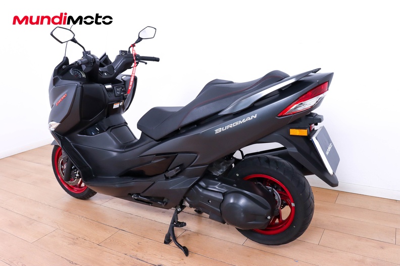 Motorbike image 6