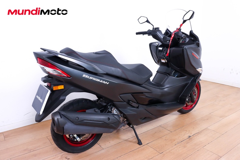 Motorbike image 2