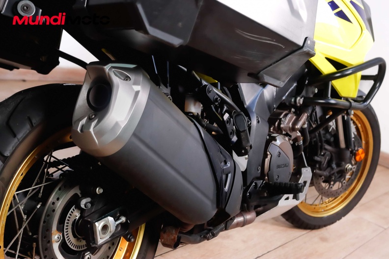 Motorbike image 3