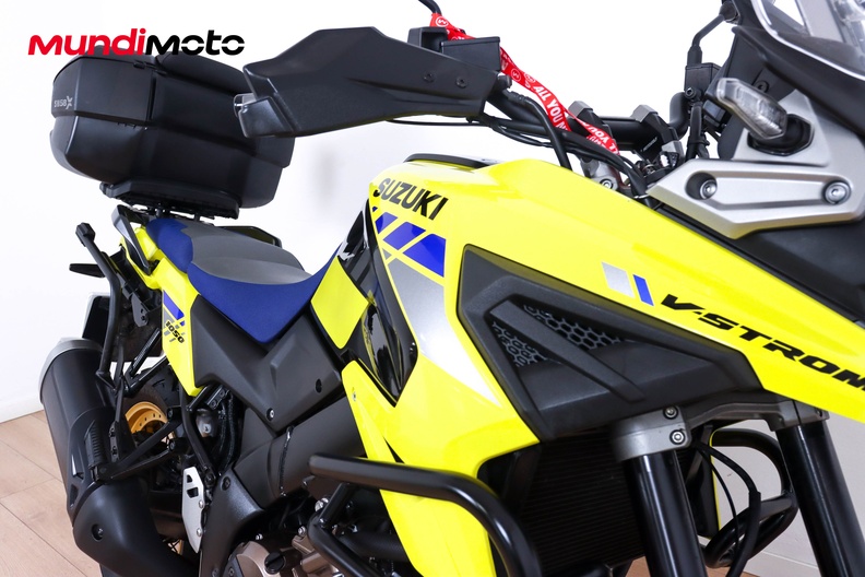 Motorbike image 12