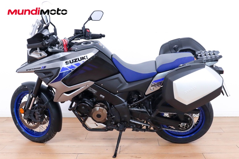 Motorbike image 5