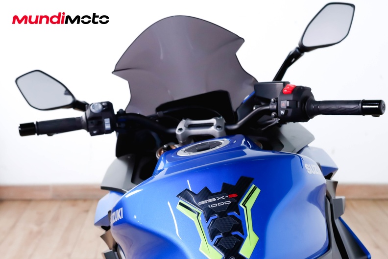 Motorbike image 10