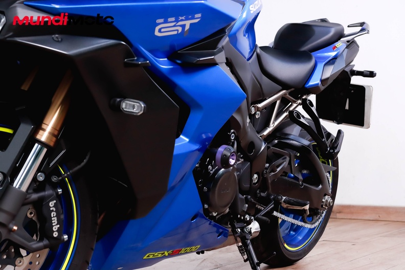 Motorbike image 8