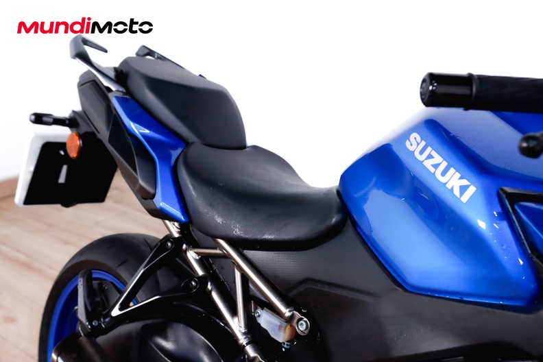 Motorbike image 12