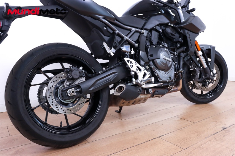Motorbike image 3