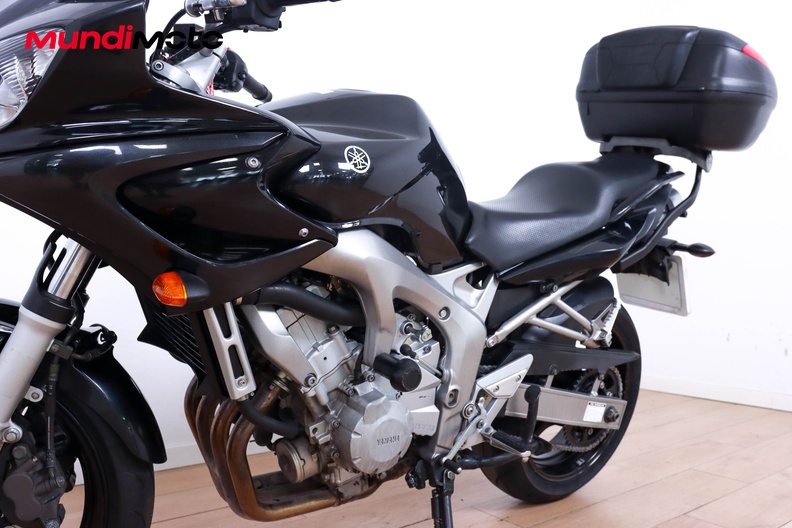 Motorbike image 8