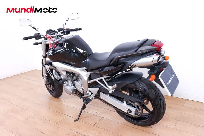 Motorbike image 6