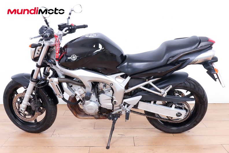 Motorbike image 5