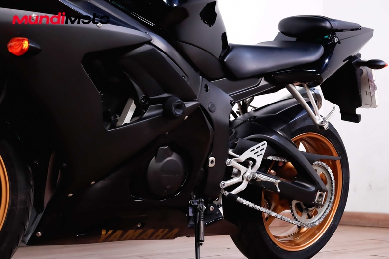 Motorbike image 8