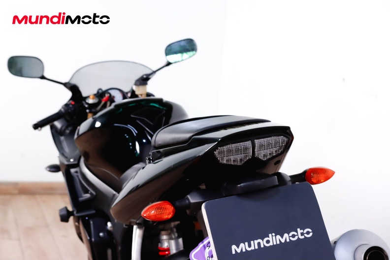Motorbike image 9