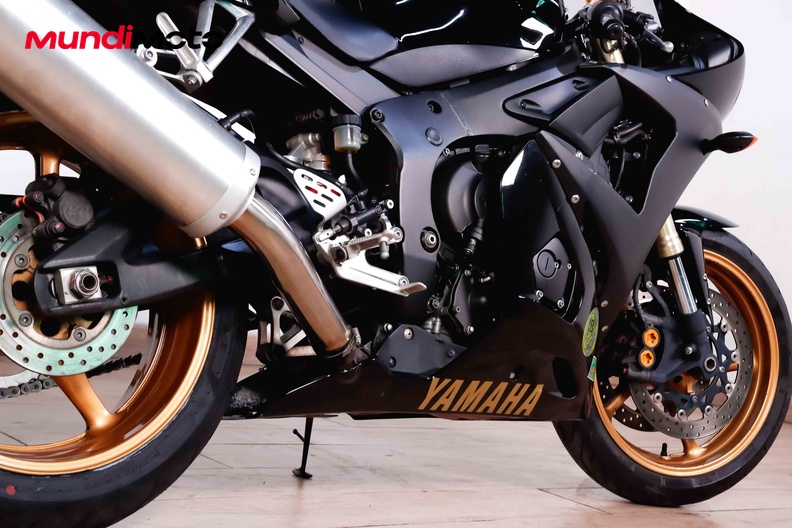 Motorbike image 3