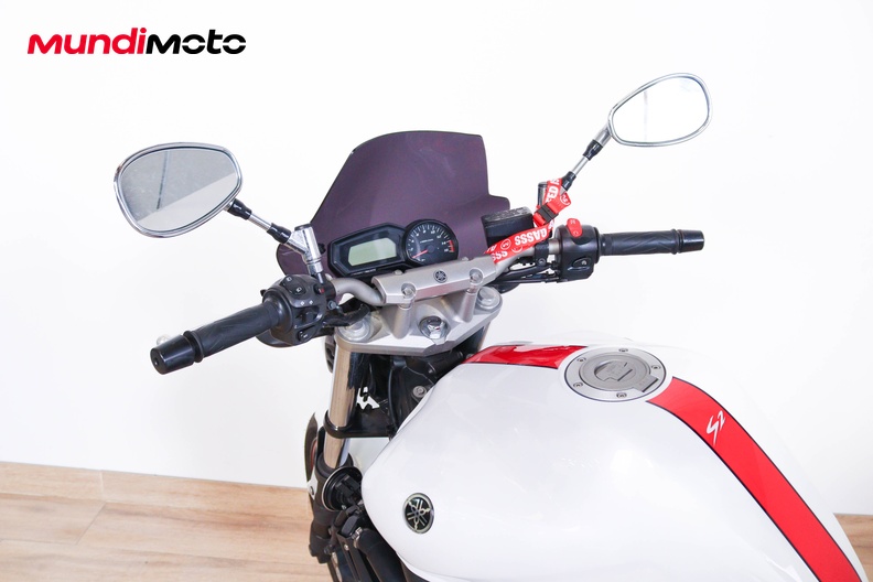 Motorbike image 10