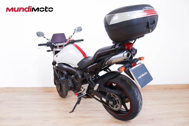 Motorbike image 7