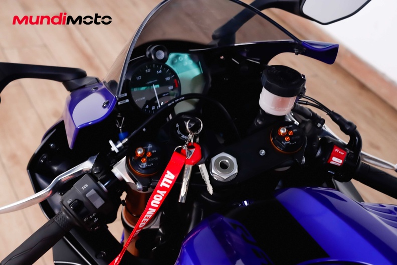 Motorbike image 10