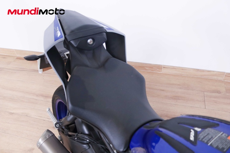Motorbike image 12