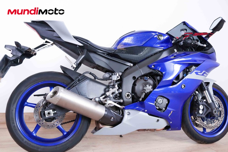 Motorbike image 3