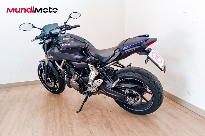 Motorbike image 7