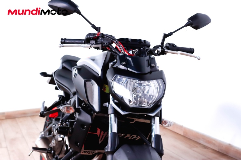 Motorbike image 4