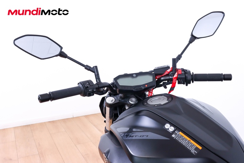 Motorbike image 10