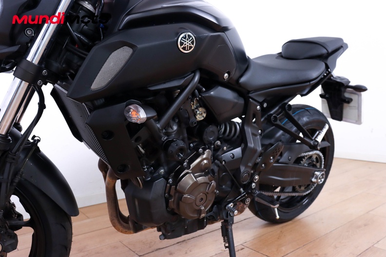 Motorbike image 8