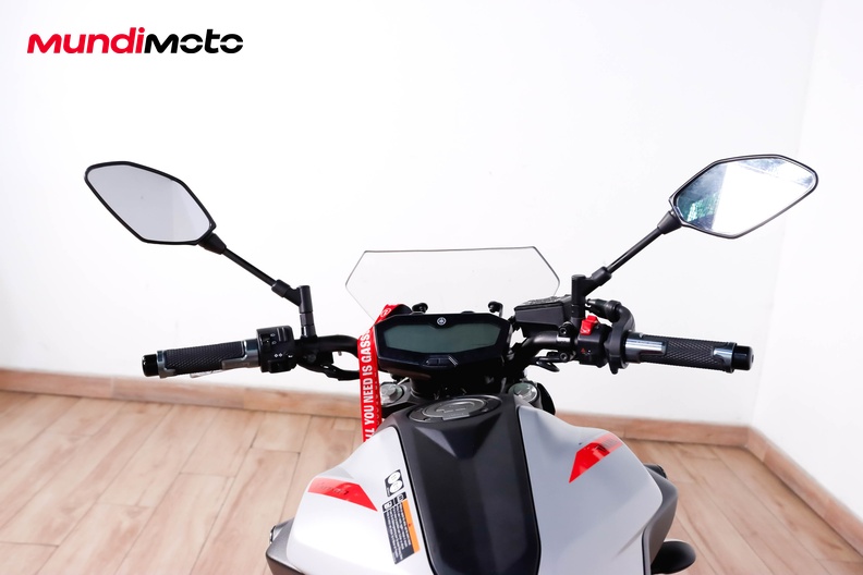 Motorbike image 10