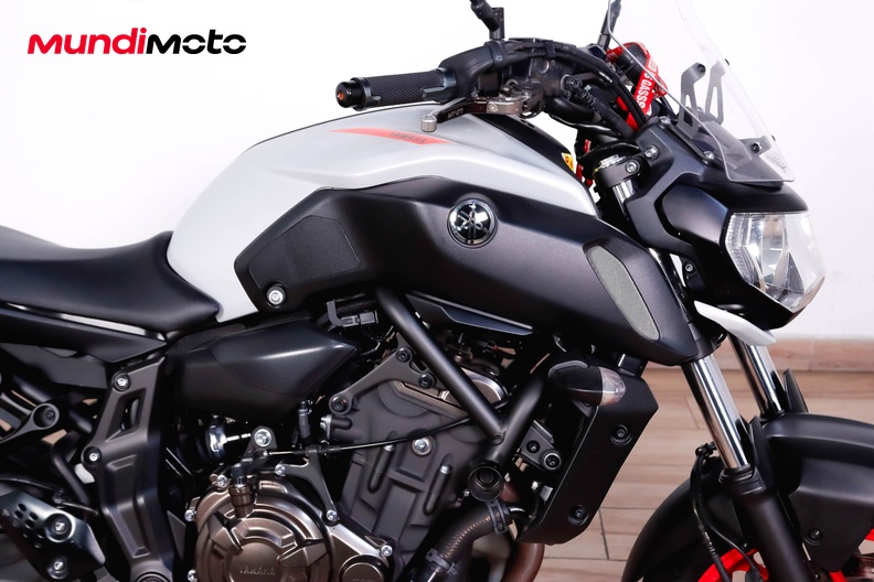 Motorbike image 13