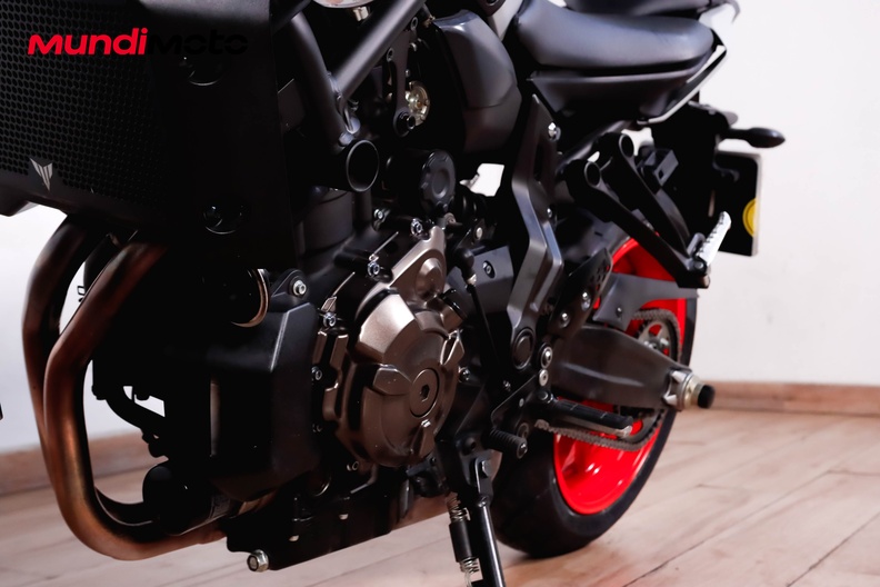 Motorbike image 8