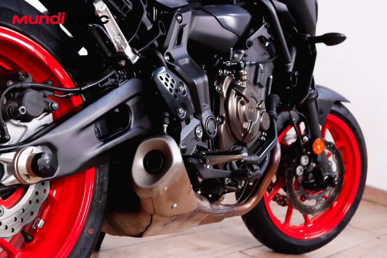 Motorbike image 3