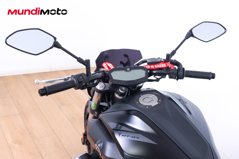 Motorbike image 10
