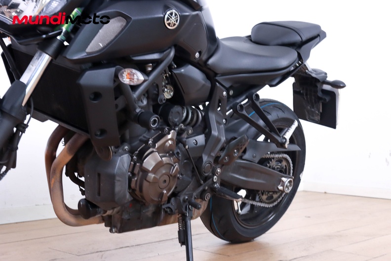 Motorbike image 8