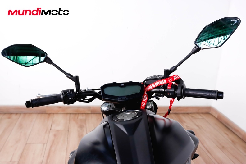 Motorbike image 10