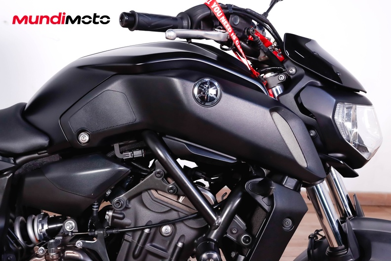 Motorbike image 13