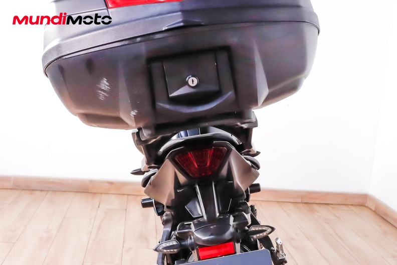 Motorbike image 9