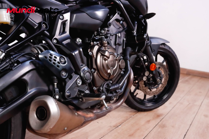 Motorbike image 3