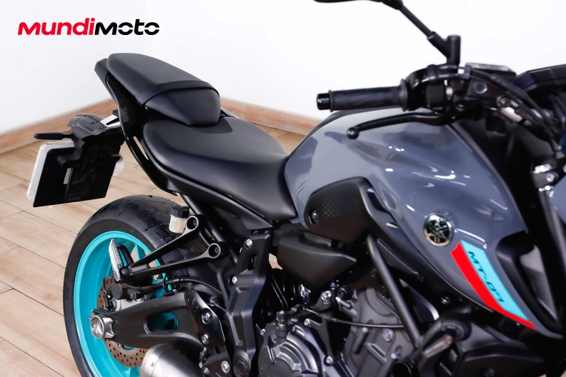 Motorbike image 13