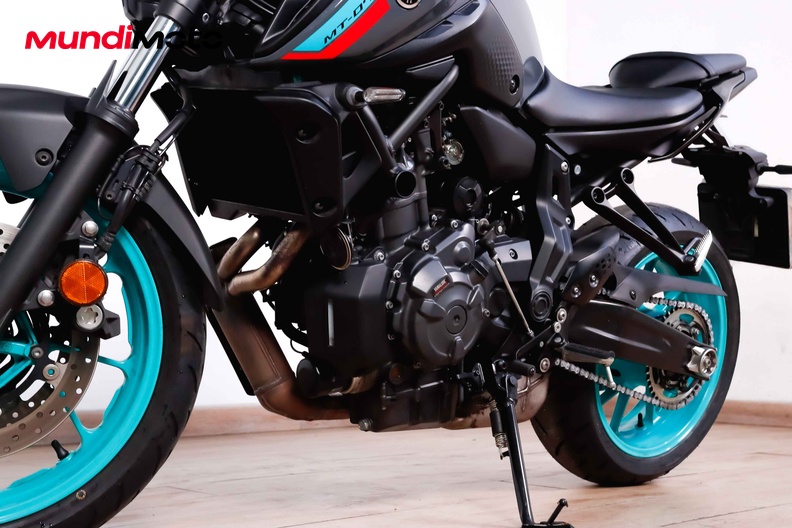 Motorbike image 8