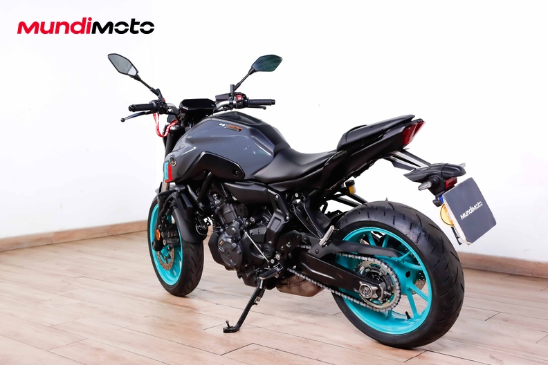 Motorbike image 6