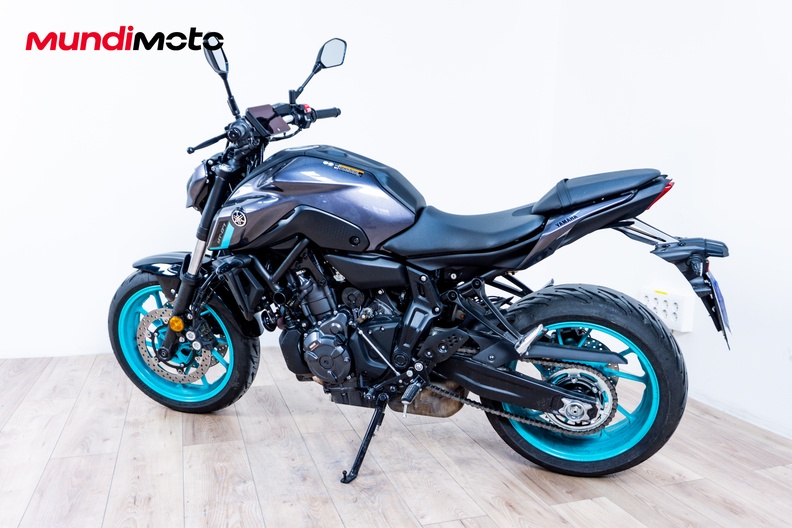 Motorbike image 7