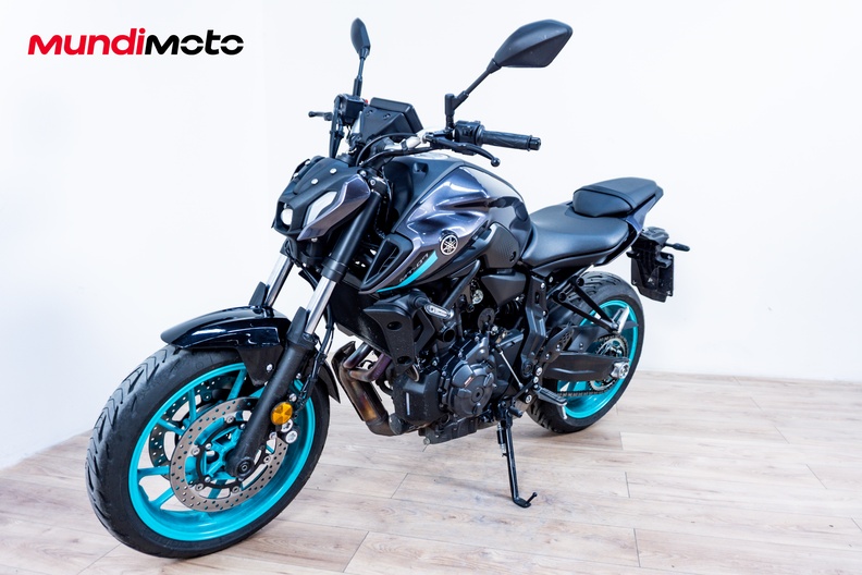 Motorbike image 6
