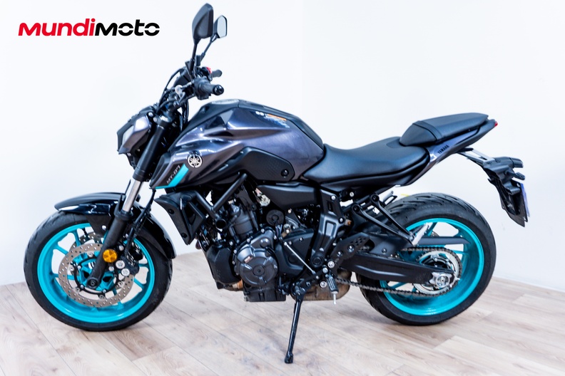 Motorbike image 5