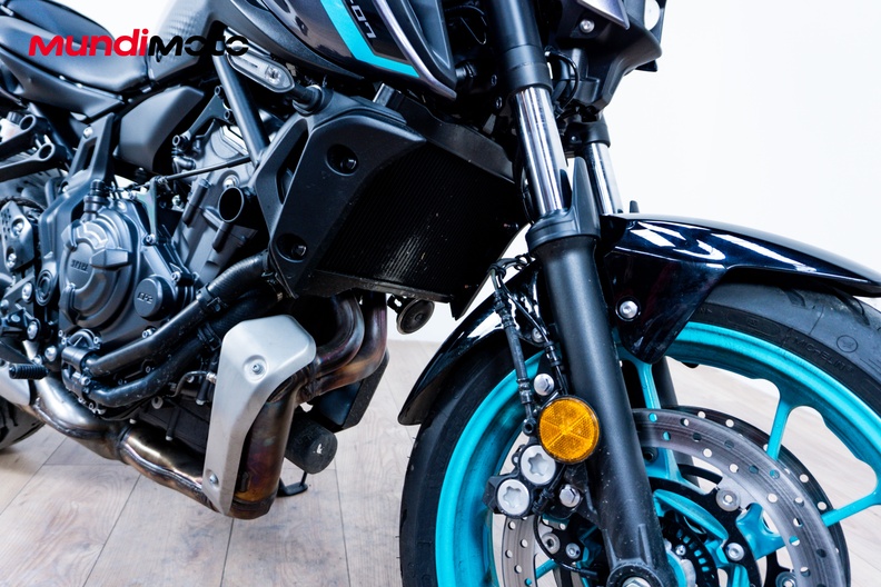 Motorbike image 4