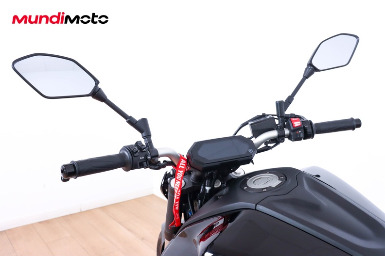 Motorbike image 10